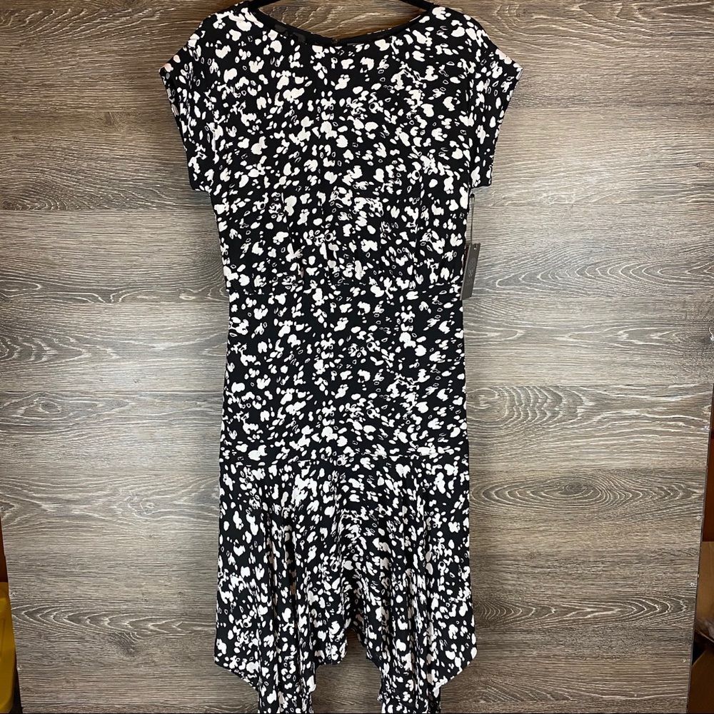 Vince Camuto Modern Imprint Asymmetrical Dress NWT - Picture 5 of 15